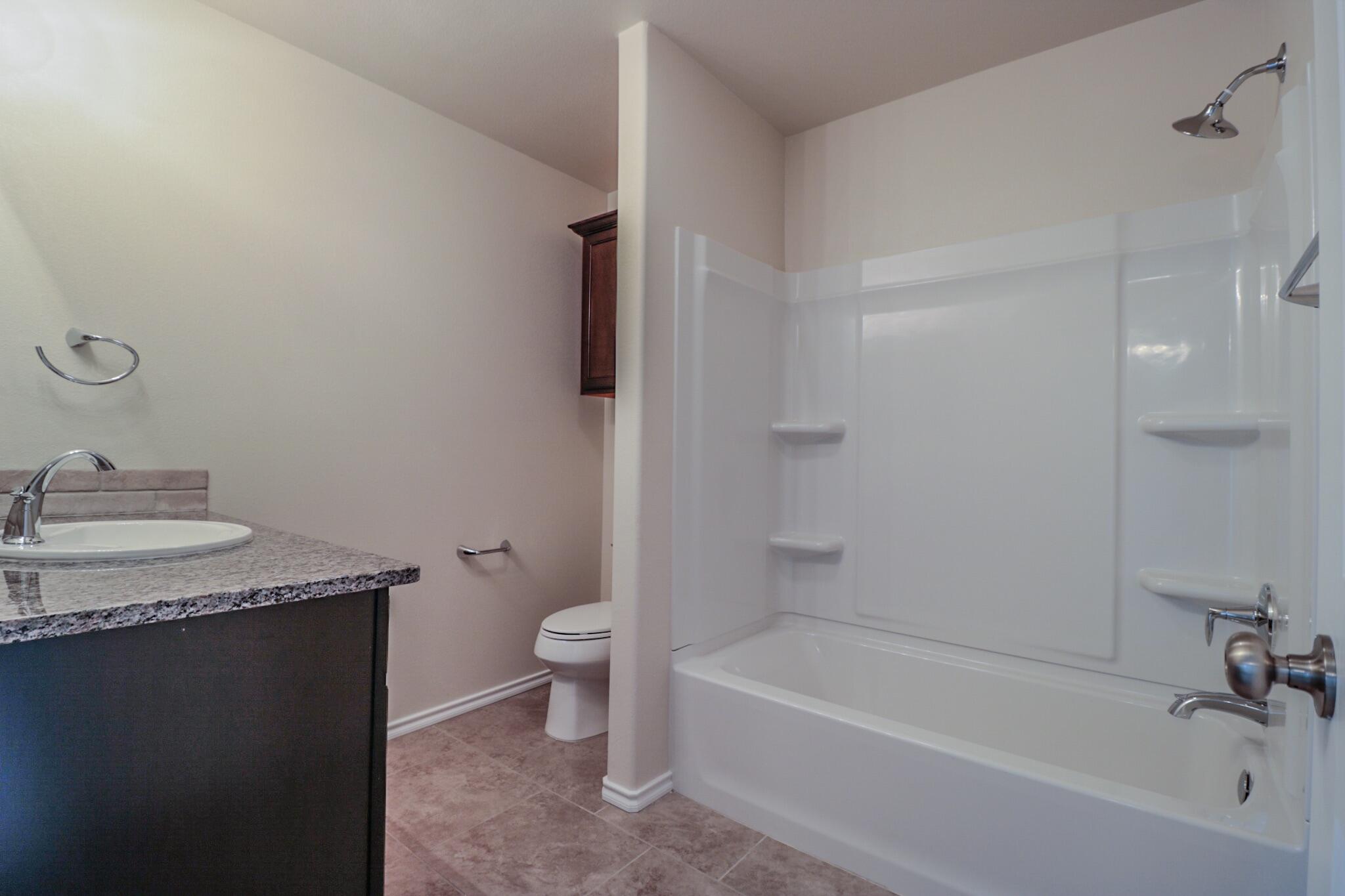 7418 104th Street Lubbock, TX 79424 - Photo 10 of 12 Photo Dec 06, 1 20 52 PM