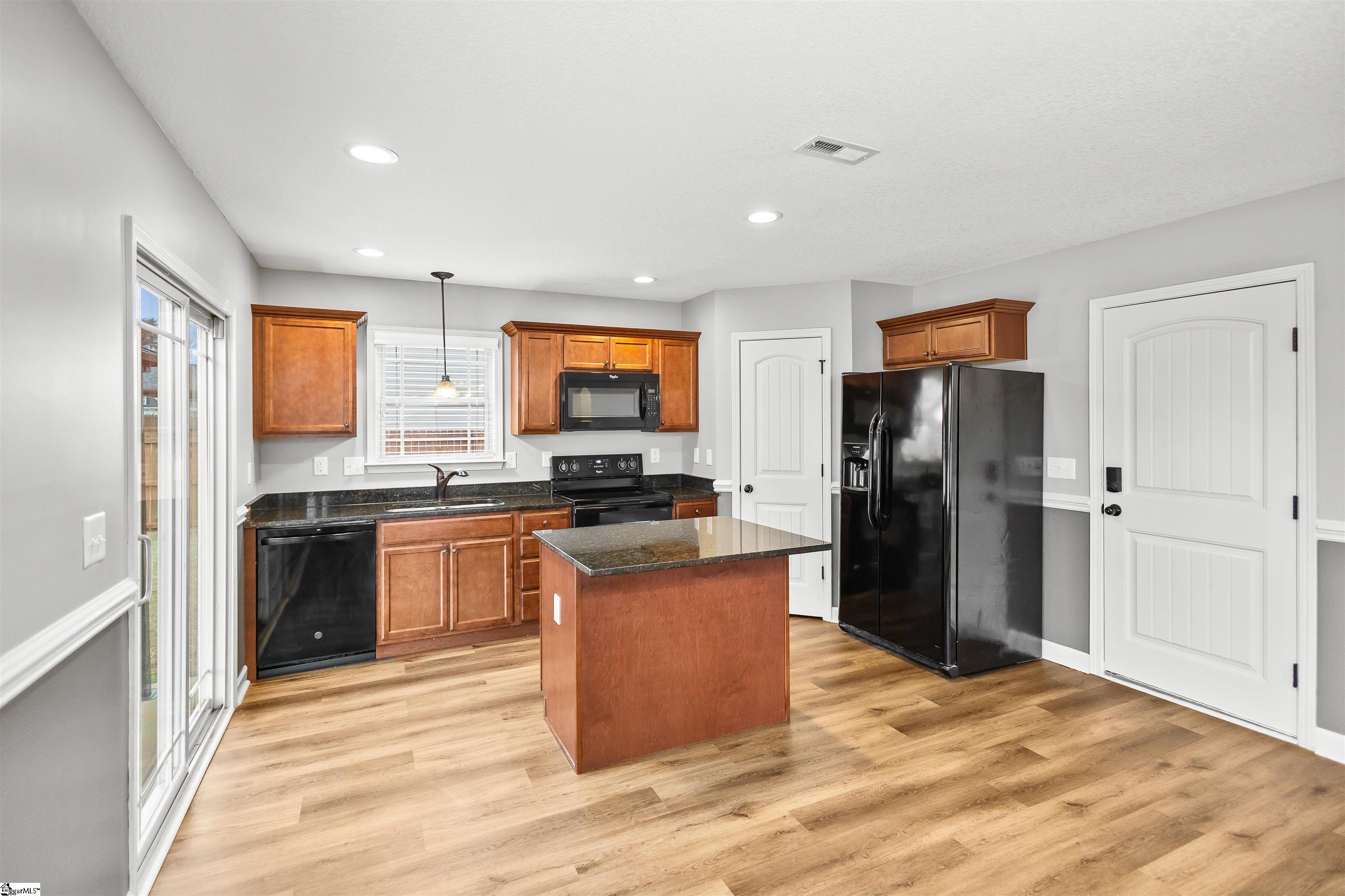 505 Bishop Road Inman, SC 29349 - Photo 11 of 32 Gallery Image 11