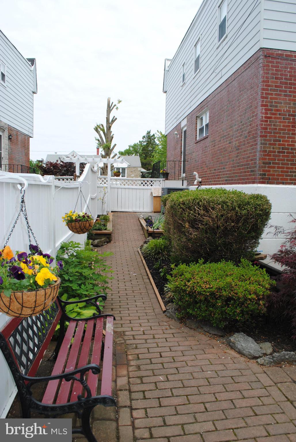 9955 Sandy Road Philadelphia, PA 19115 - Photo 7 of 9 Gallery Image 7