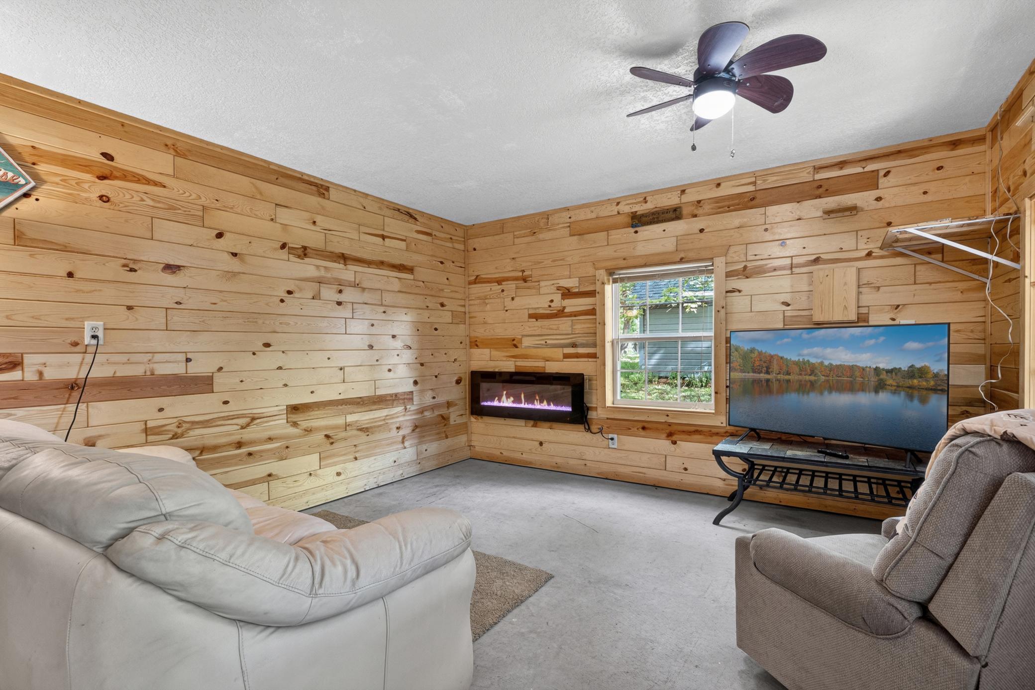 8612 Paradise Beach Road Southeast Brainerd, MN 56401 - Photo 19 of 36