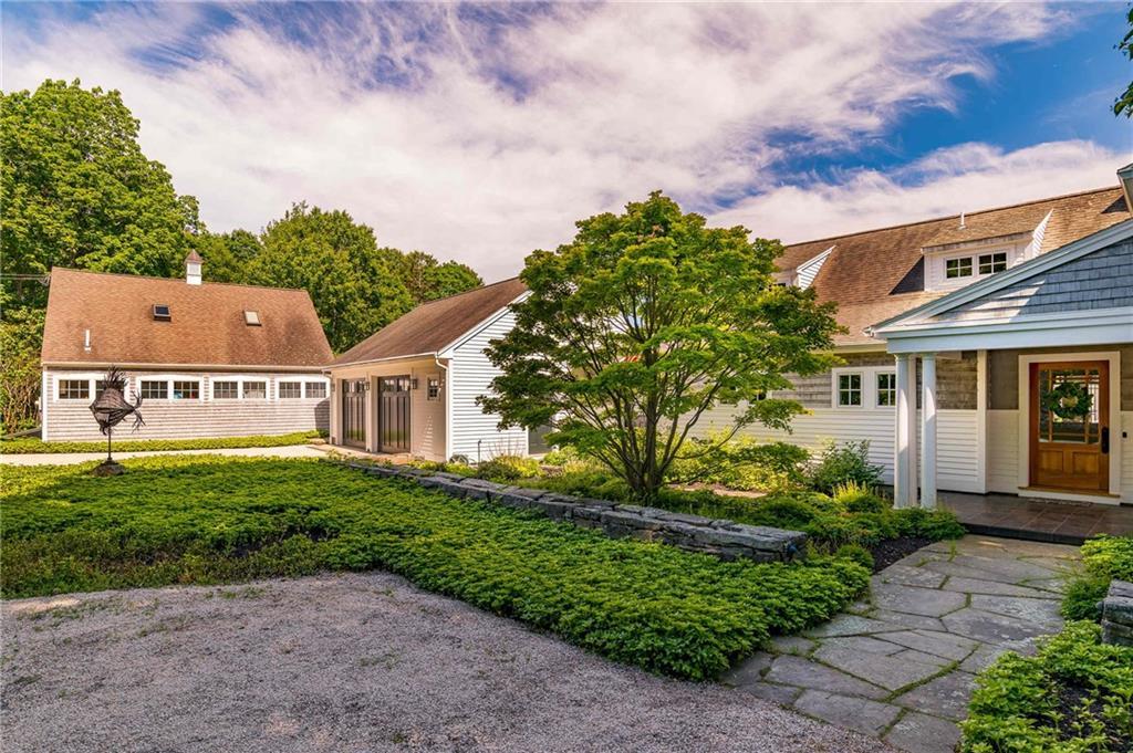 14 Seapoint Road Kittery Point, ME 03905 - Photo 25 of 35 This pastoral property has a heated...