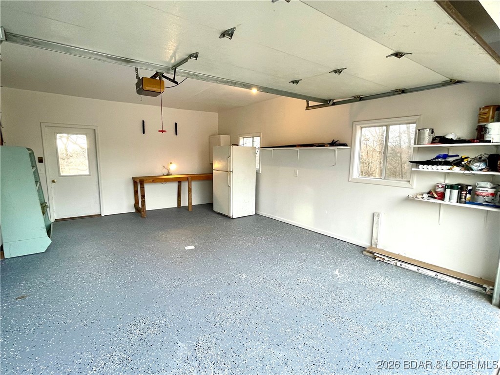 193 North High Street Camdenton, MO 65020 - Photo 13 of 19 1 car garage/workshop.