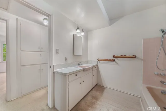 $1,375,000 | 3336 Dunsmere Road, Glendale, CA 91206