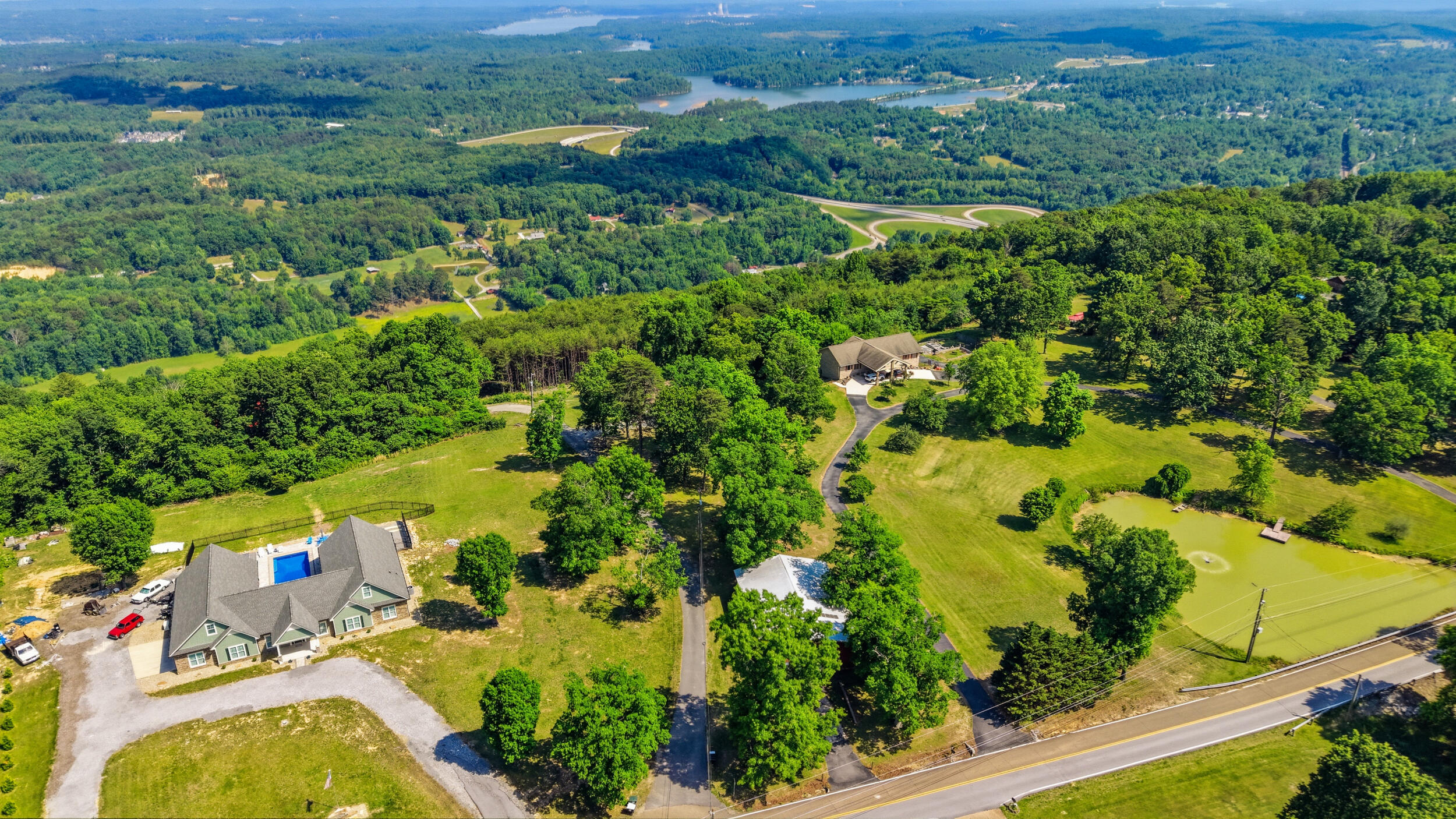 12024 Laurbrow Road Soddy-Daisy, TN 37379 - Photo 35 of 36 35_35_12024 laurbrow rd-35