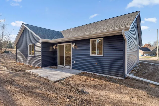 $299,900 | 214 Gandy View Avenue, Milltown, WI 54858