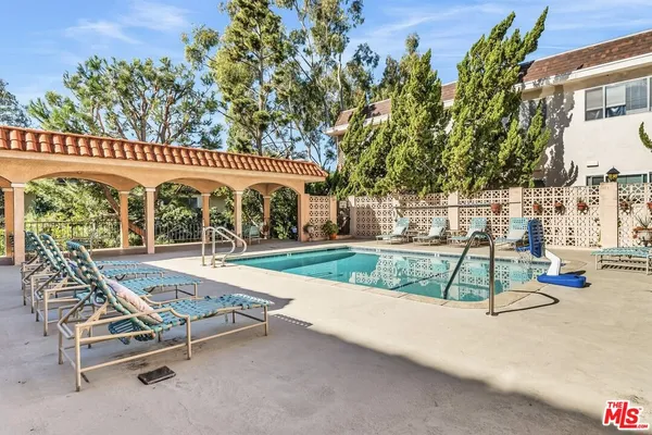 $628,000 | 6199 Canterbury Drive, Unit 102, Culver City, CA 90230