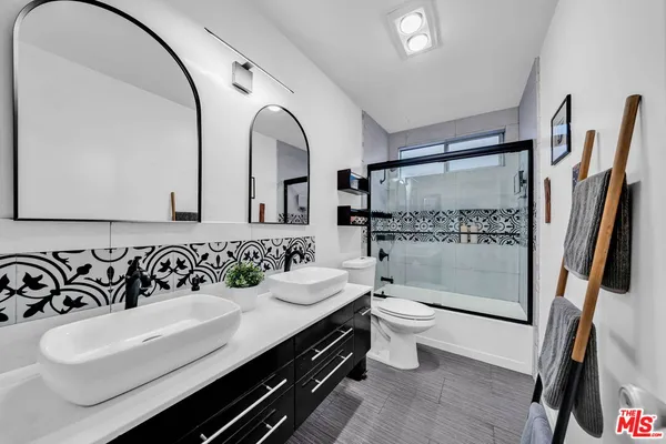 $628,000 | 6199 Canterbury Drive, Unit 102, Culver City, CA 90230