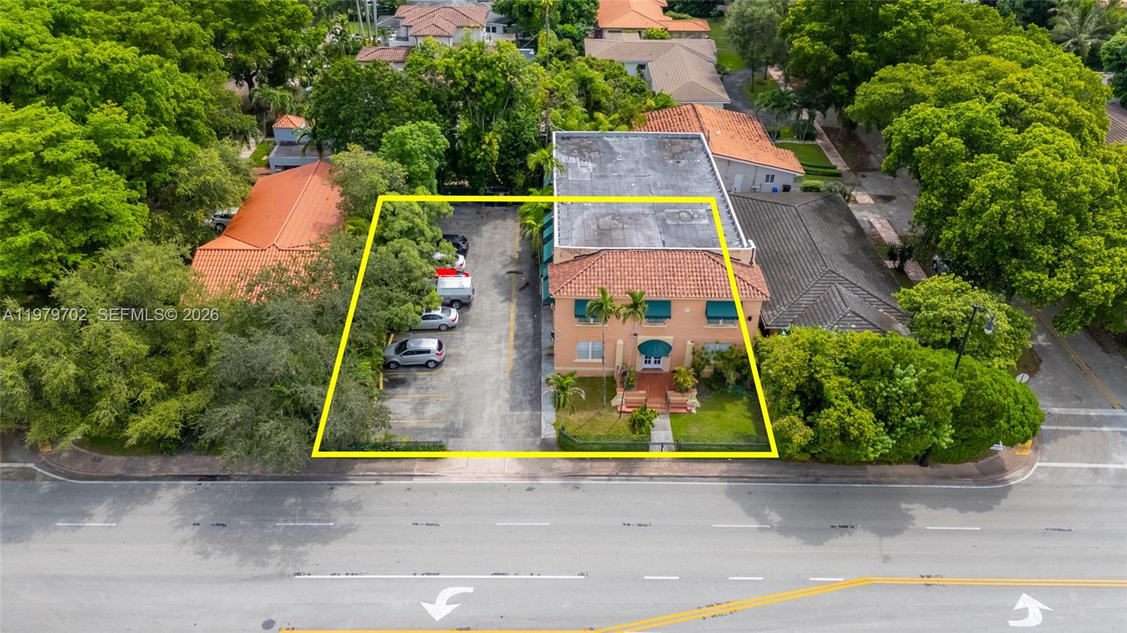 3409 South Le Jeune Road Coral Gables, FL 33134 - Photo 14 of 53 an aerial view of residential houses with outdoor space