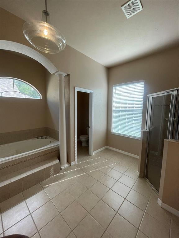 2244 Northwest 101st Street Gainesville, FL 32606 - Photo 14 of 39 a view of an empty room with a window