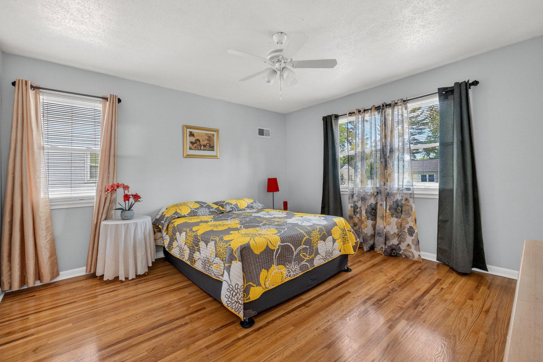 2311 Coleridge Drive Silver Spring, MD 20910 - Photo 24 of 47 Bright and airy bedroom with hardwood floors #3