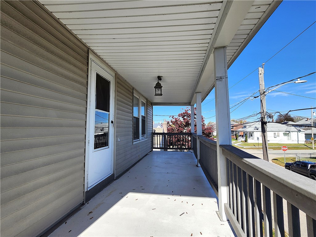 358 Orient Avenue Pawtucket, RI 02861 - Photo 7 of 40 Gallery Image 7