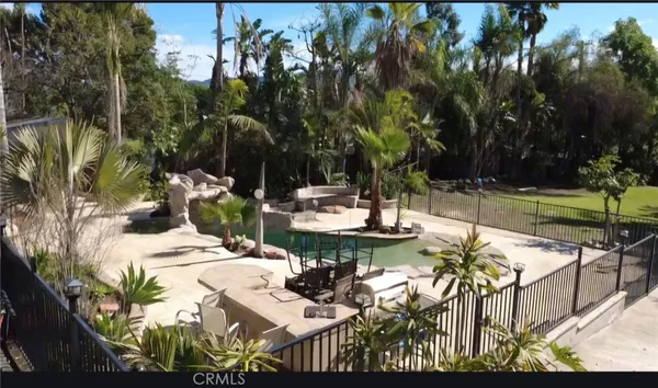 $4,000 | 9857 Foothill Boulevard, Lakeview Terrace, CA 91342