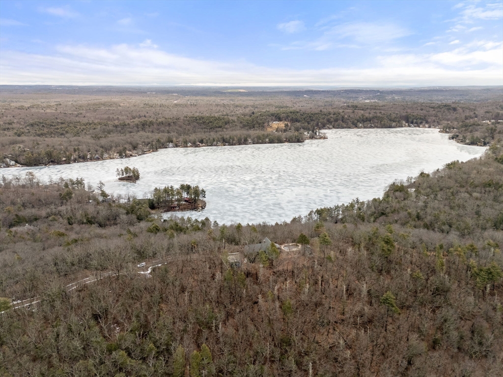 274 Brookfield Road Sturbridge, MA 01518 - Photo 6 of 30 a view of city and ocean