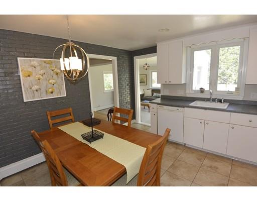 12 Woodfall Road Medfield, MA 02052 - Photo 3 of 22