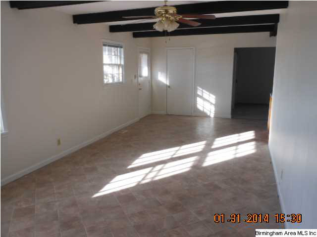 1341 Brown Circle Alabaster, AL 35007 - Photo 3 of 7