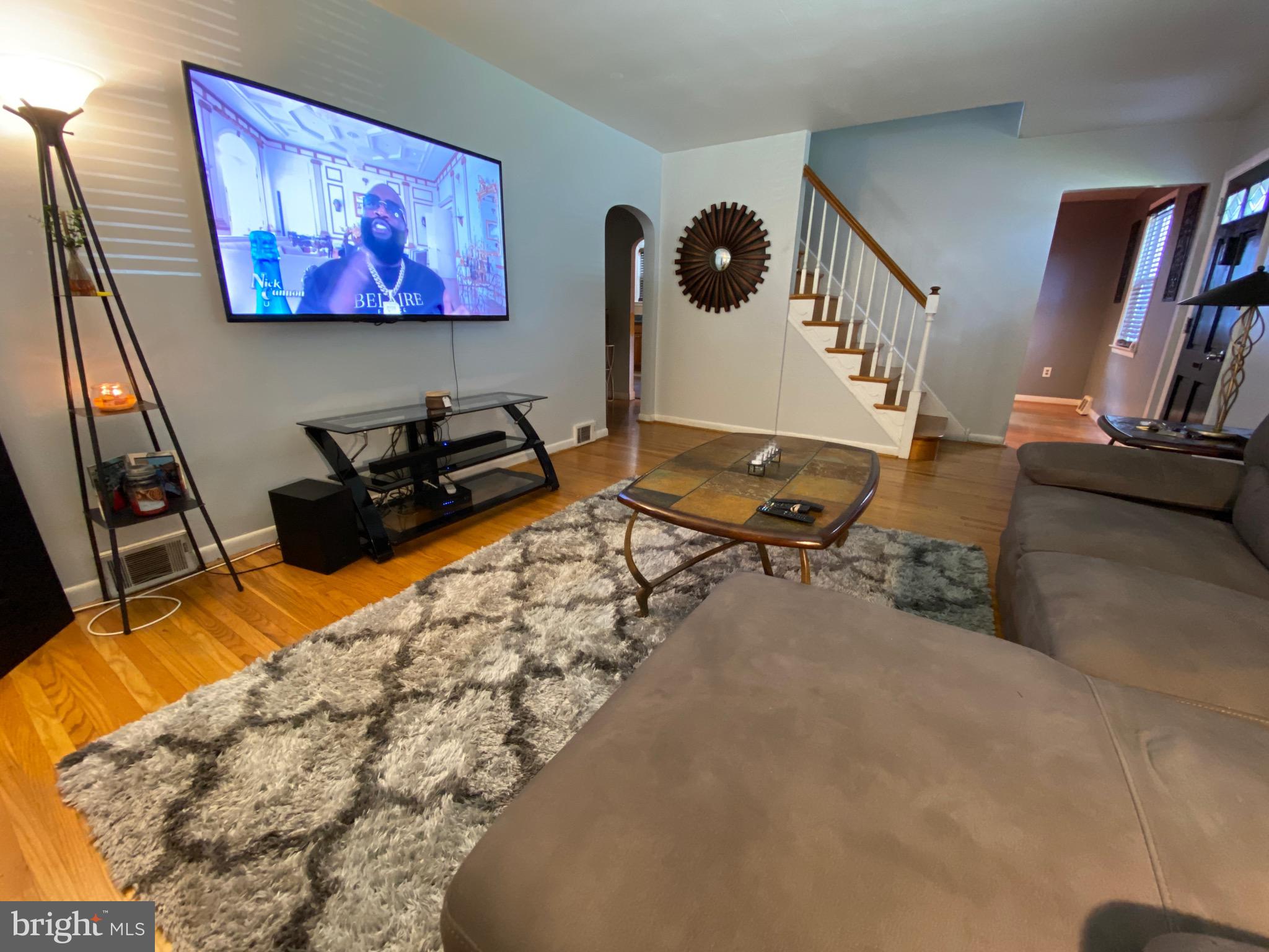 6 Golf Road Darby, PA 19023 - Photo 3 of 22