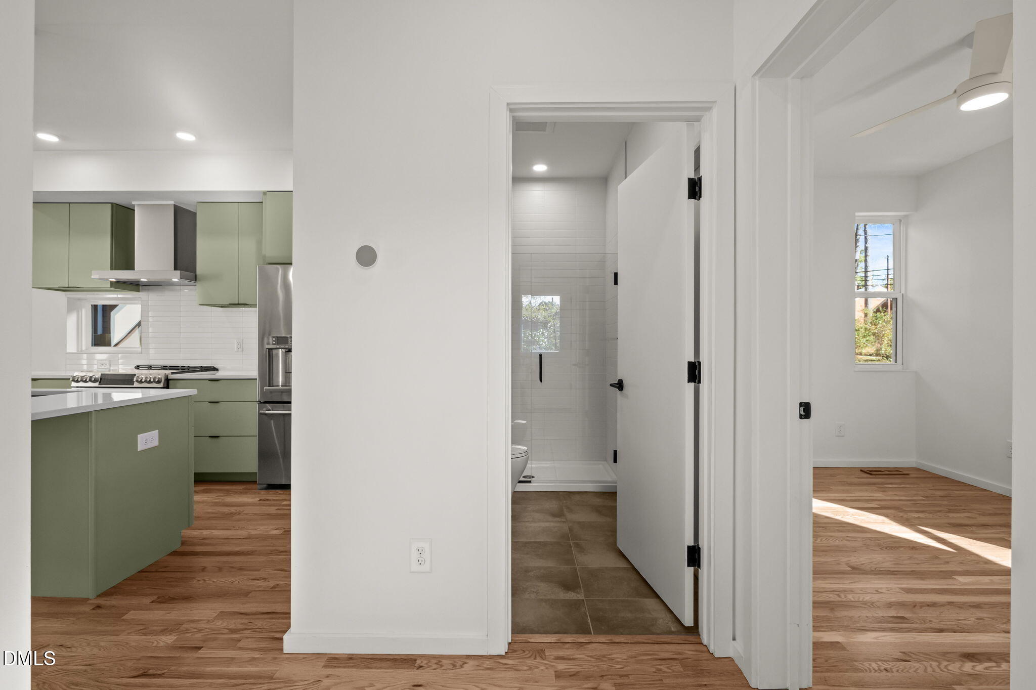 1605 Glendale Avenue Durham, NC 27701 - Photo 18 of 41 a bathroom with a sink and a mirror