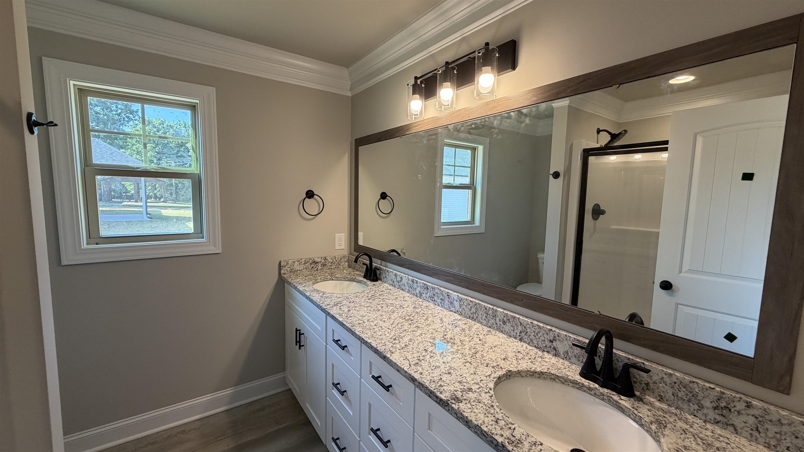 1079 North Green River Road Gaffney, SC 29341 - Photo 8 of 16