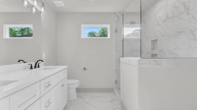 $369,900 | 1226 Thomas Lane, Hixson, TN 37343