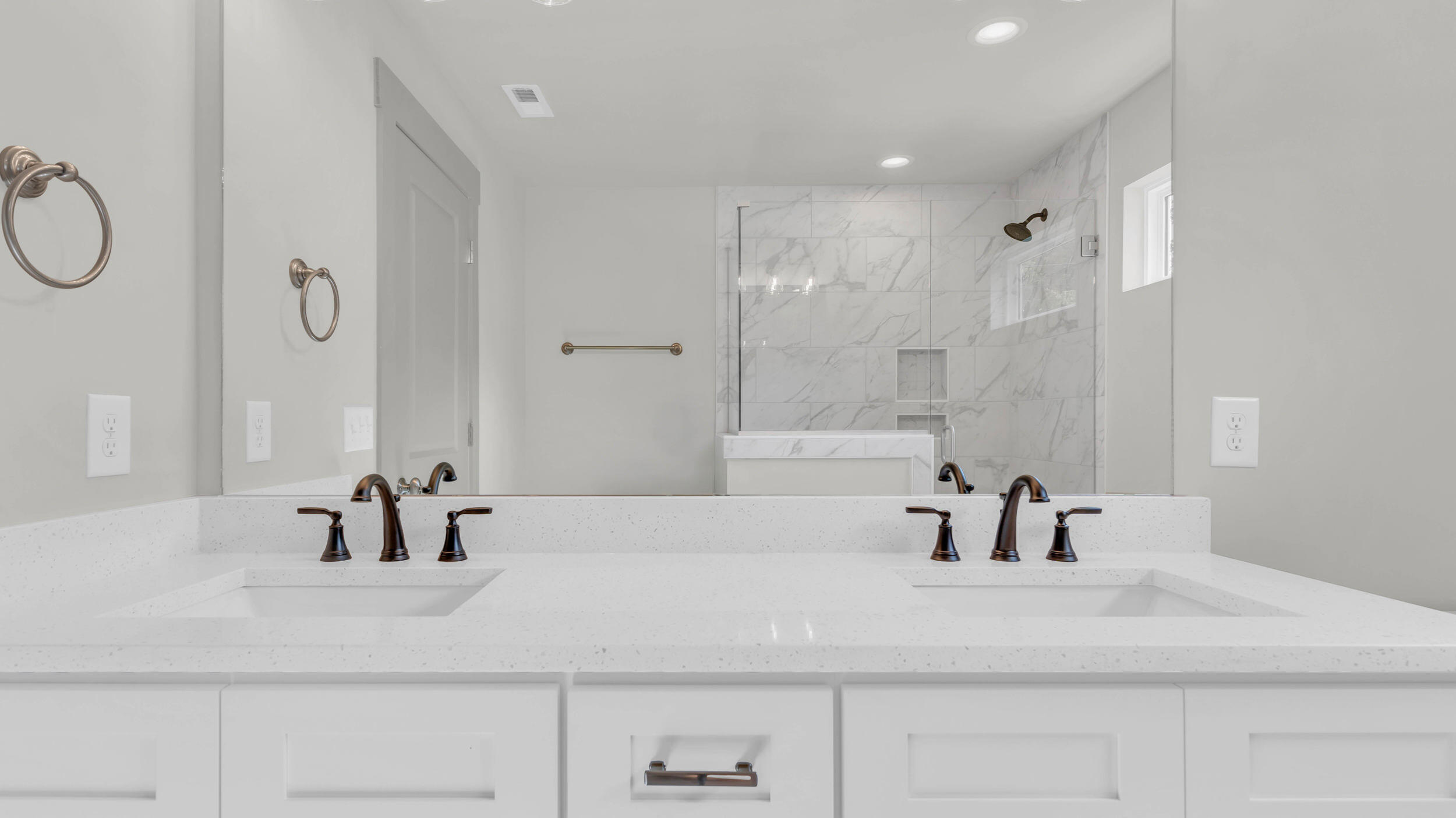 1226 Thomas Lane Hixson, TN 37343 - Photo 38 of 55 21_1226 thomas ln-21