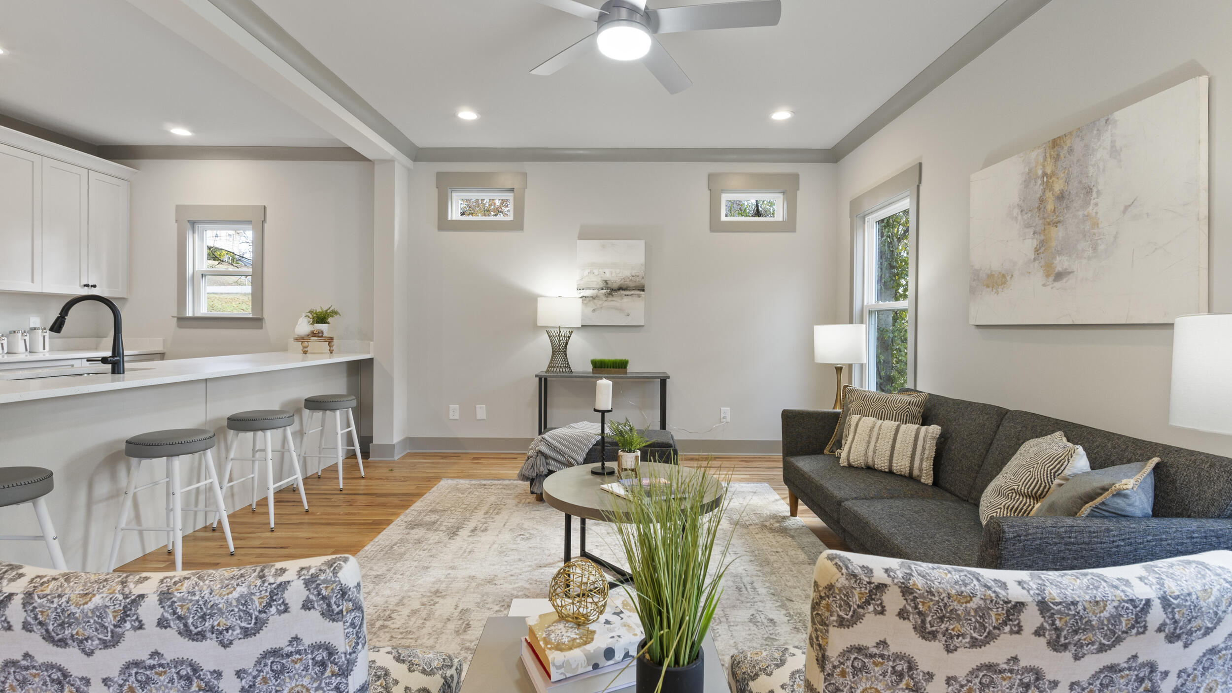 1226 Thomas Lane Hixson, TN 37343 - Photo 4 of 55 main floor