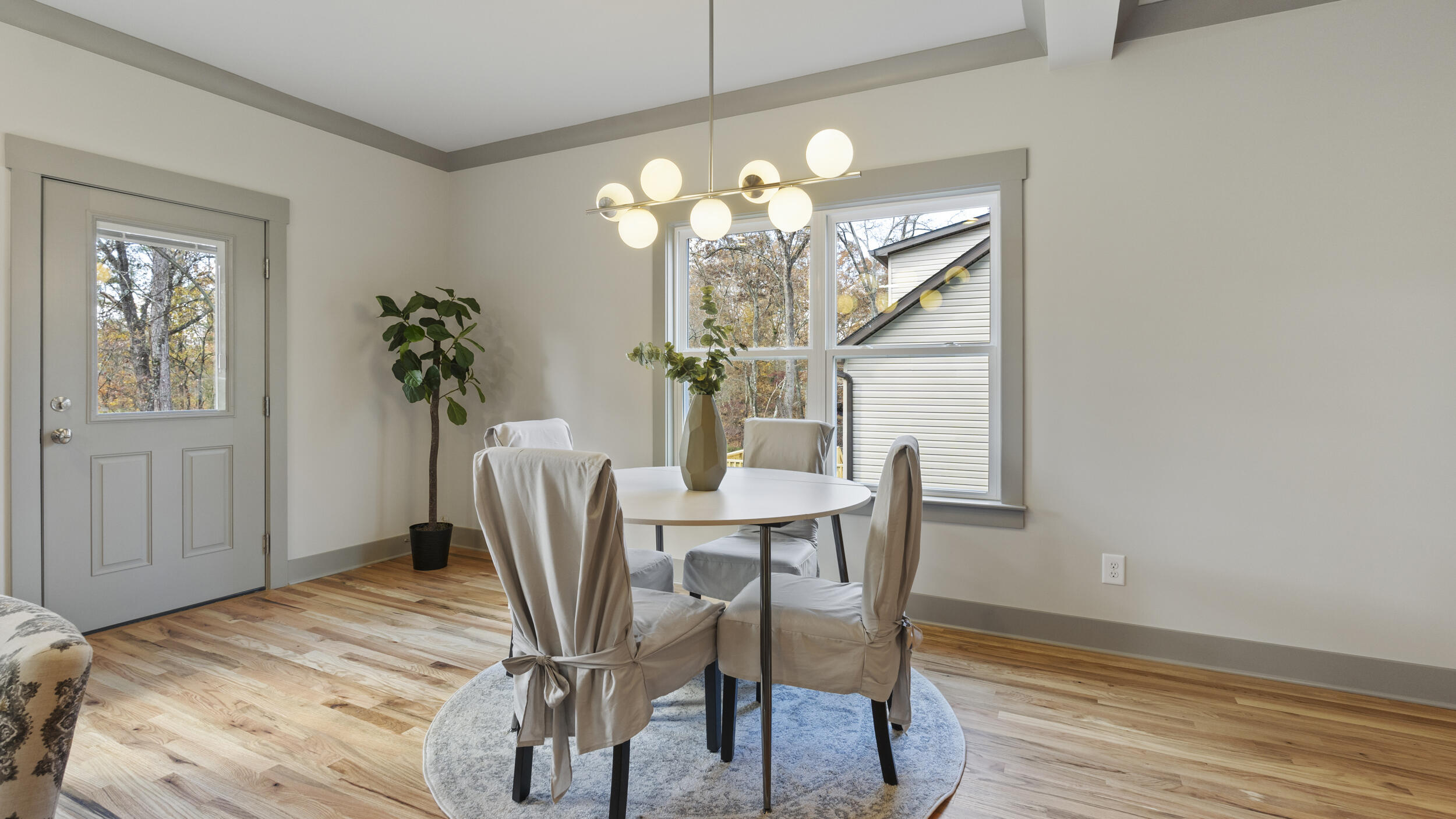 1226 Thomas Lane Hixson, TN 37343 - Photo 8 of 55 dining