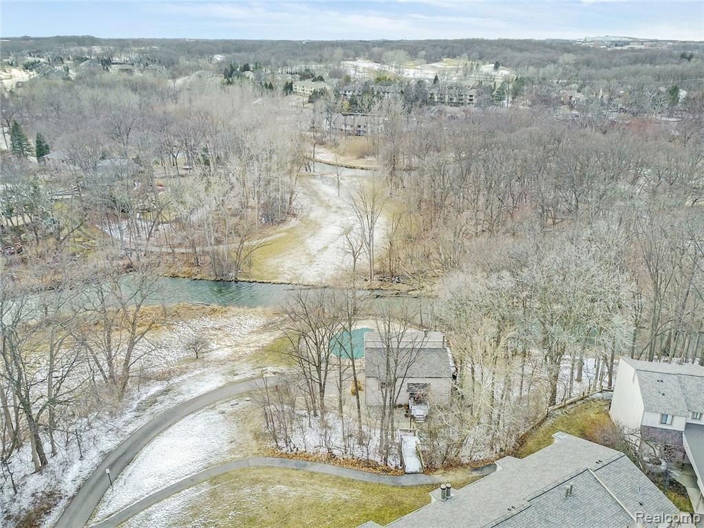 1693 Riverside Drive, Unit 62 Rochester Hills, MI 48309 - Photo 26 of 30