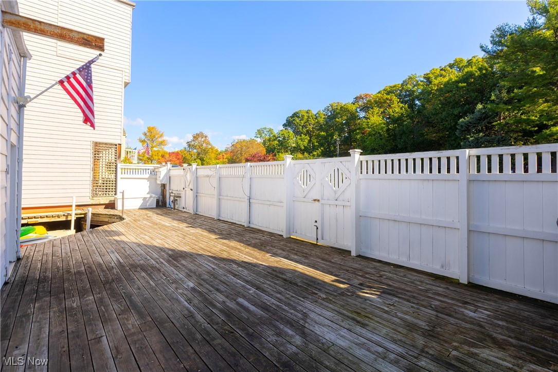 866-868 Beach Road Lakewood, OH 44107 - Photo 20 of 33