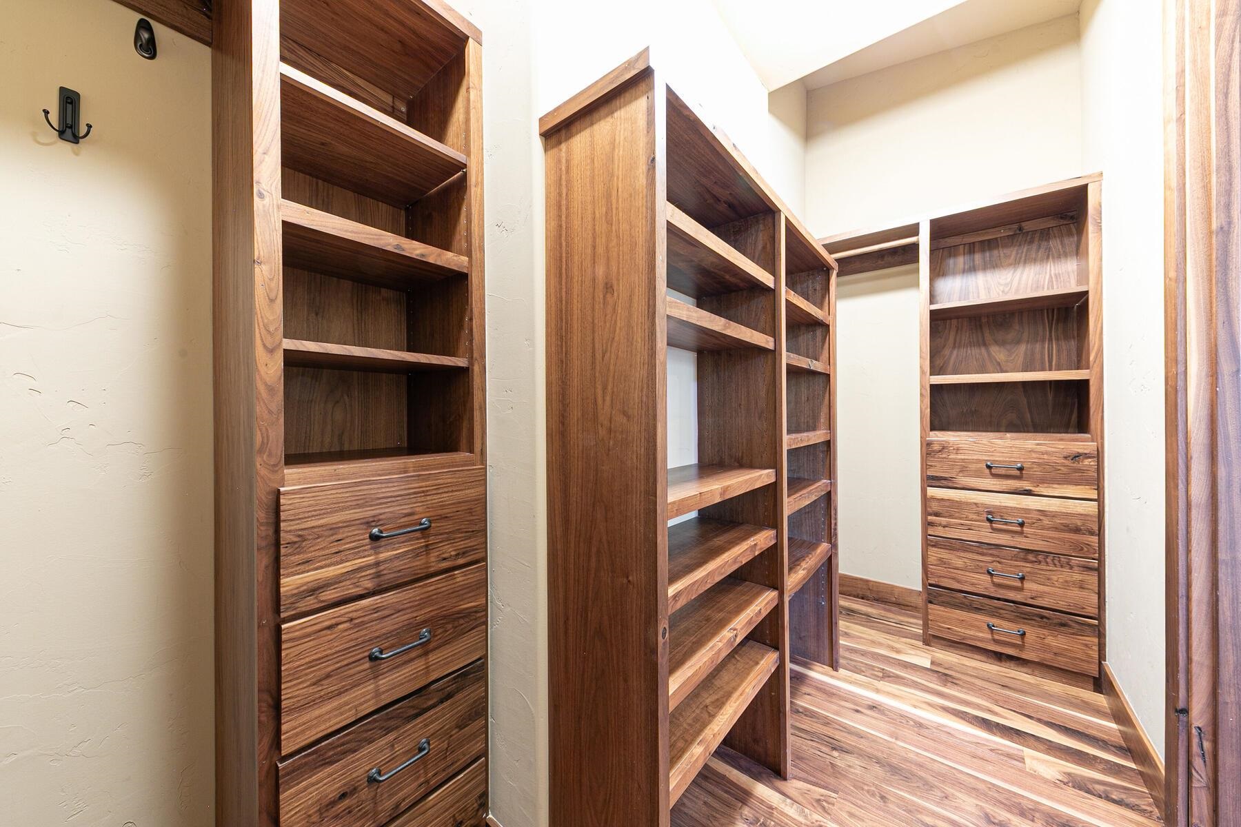 11541 Bottcher Loop Truckee, CA 96161 - Photo 16 of 28 a view of walk in closet with empty racks