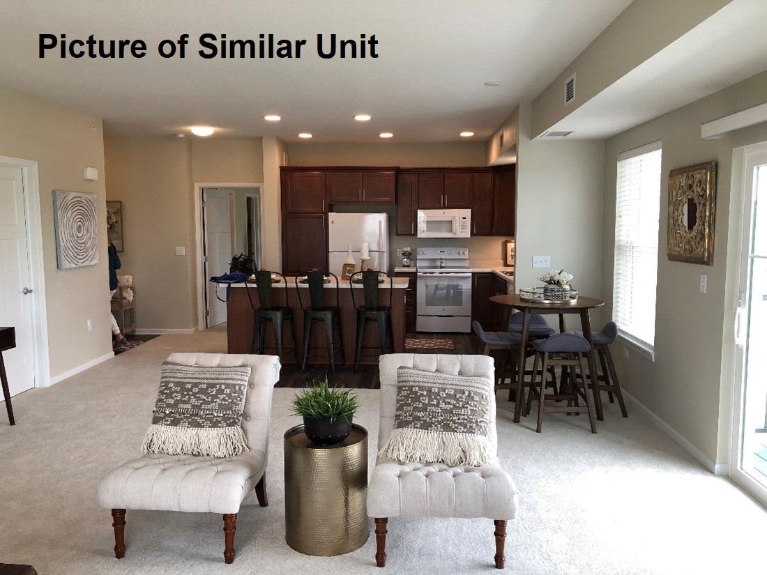 2592 Middle Road, Unit 201 Bettendorf, IA 52722 - Photo 5 of 10 Gallery Image 5