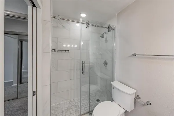 $2,100 | 941 Turtle Cove, Unit 129, Irving, TX 75060