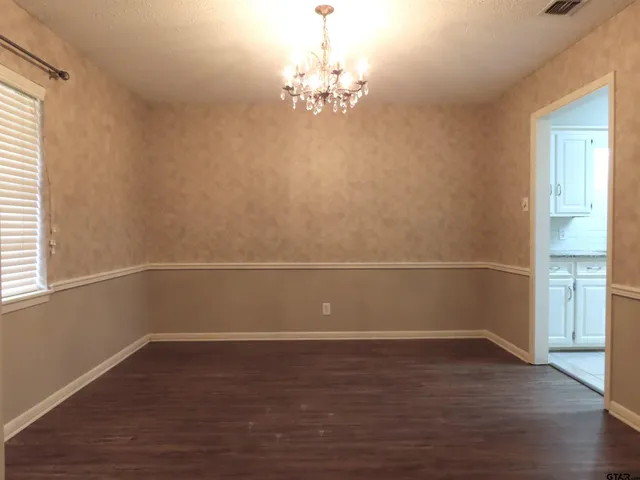 $1,995 | 512 Top Hill Drive, Tyler, TX 75703