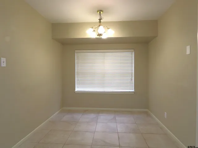 $1,995 | 512 Top Hill Drive, Tyler, TX 75703