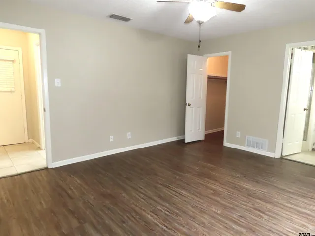 $1,995 | 512 Top Hill Drive, Tyler, TX 75703