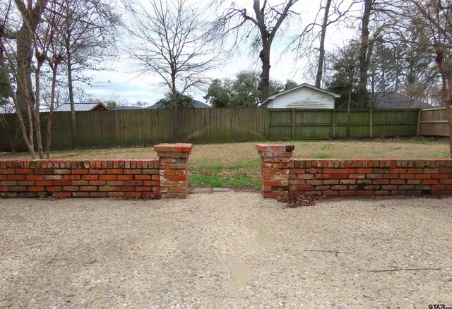 $1,995 | 512 Top Hill Drive, Tyler, TX 75703