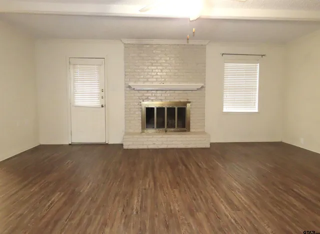 $1,995 | 512 Top Hill Drive, Tyler, TX 75703