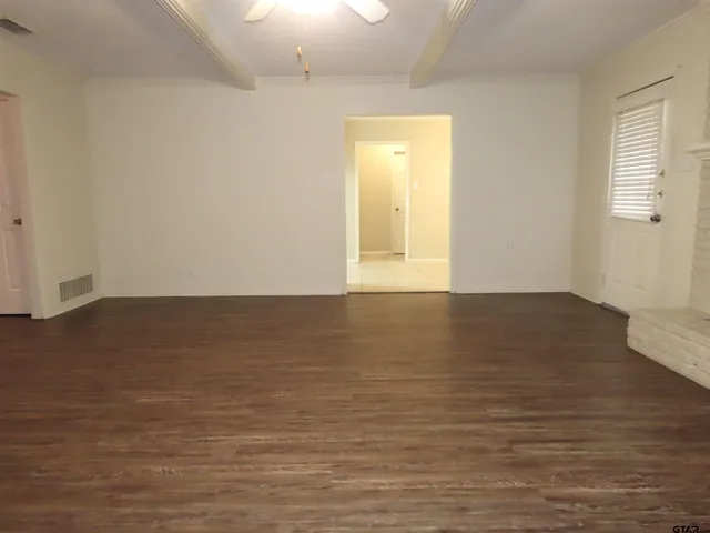 $1,995 | 512 Top Hill Drive, Tyler, TX 75703