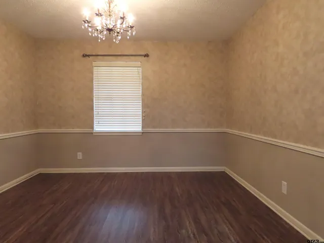 $1,995 | 512 Top Hill Drive, Tyler, TX 75703