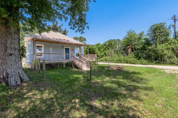 $1,100 | 3210 Elks Drive, Huntsville, TX 77340