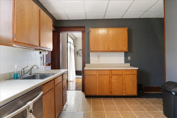 $179,000 | 302 East Main Street, Colfax, IL 61728