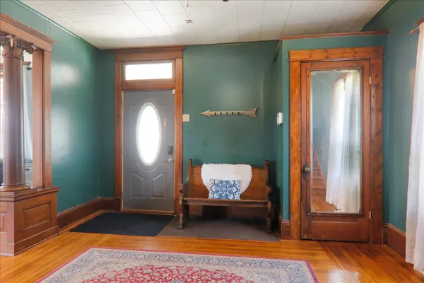 $179,000 | 302 East Main Street, Colfax, IL 61728