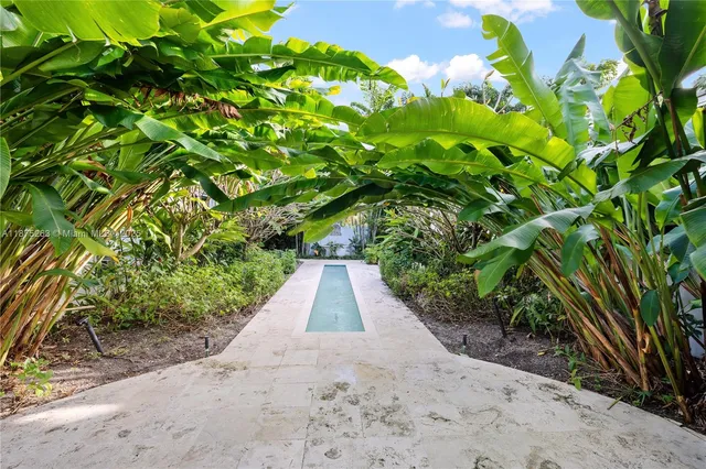 $85,000 | 617-625 East Dilido Drive, Miami Beach, FL 33139