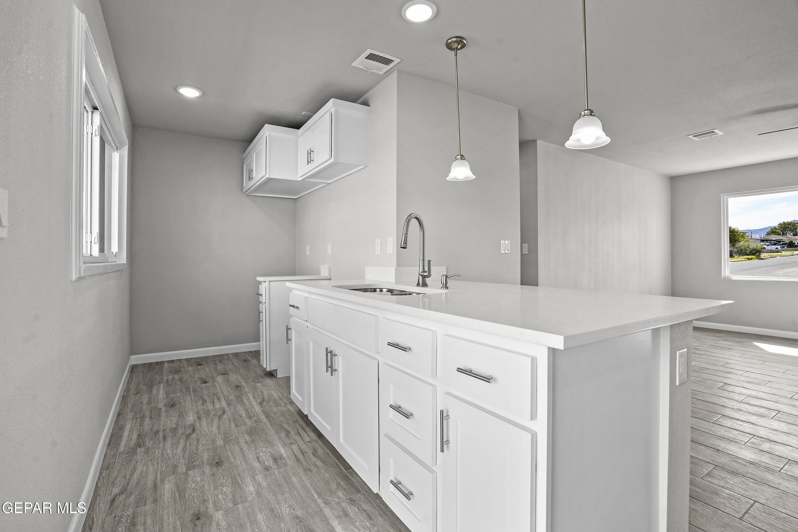 1014 Marlow Road El Paso, TX 79905 - Photo 7 of 26 JOL08879