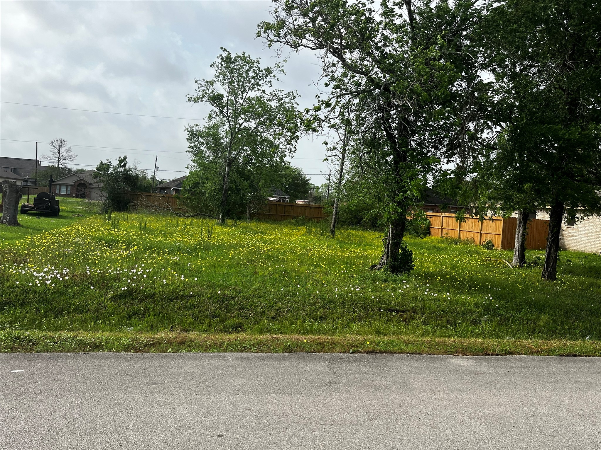 302 Manor Avenue Arcola, TX 77583 - Photo 5 of 6 a view of a park