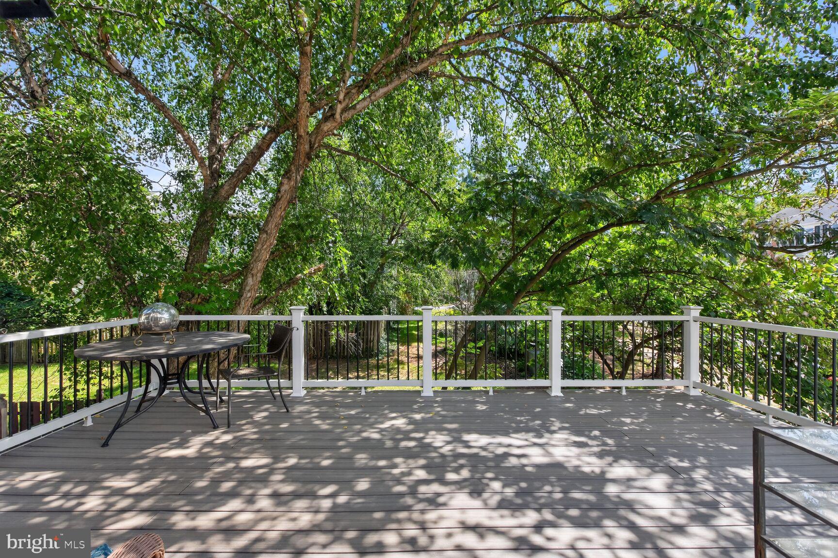 20970 Promontory Square Sterling, VA 20165 - Photo 33 of 44 a view of house with roof and deck