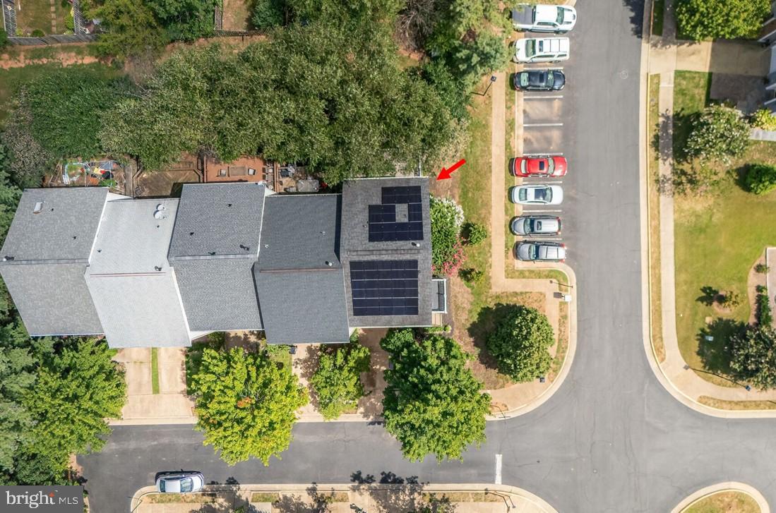 20970 Promontory Square Sterling, VA 20165 - Photo 36 of 44 an aerial view of a house
