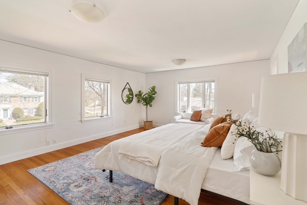 8 Littlefield Road Newton, MA 02459 - Photo 13 of 33