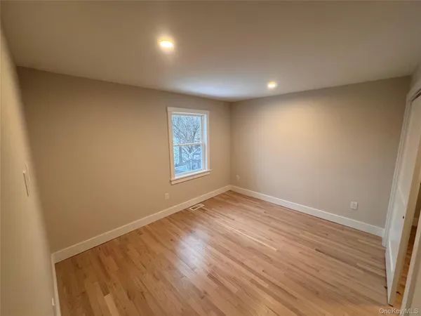 $4,950 | 91 17th Street, Wading River, NY 11792