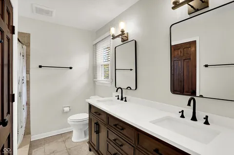 $589,900 | 95 Williamsburg Court, Zionsville, IN 46077