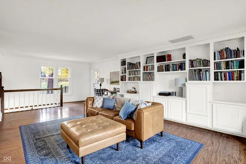 $589,900 | 95 Williamsburg Court, Zionsville, IN 46077